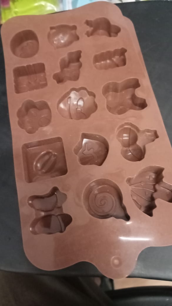 Clazkit YH-525 Silicone Chocolate Mould